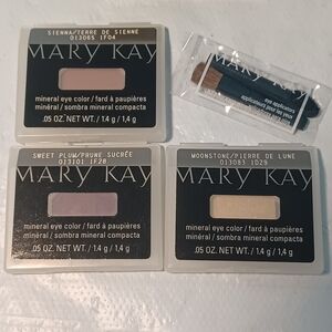 Mary Kay Mineral Eye Color Trio - Gorgeous Green Eyes - New